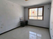 四中,南苑小区,精装南北通透两室,中间楼层采光好老证43.8