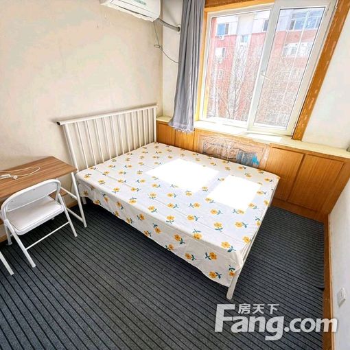 性价比Sr!龙兴园南向卧室近龙泽地铁昌发展天空之城三一重工