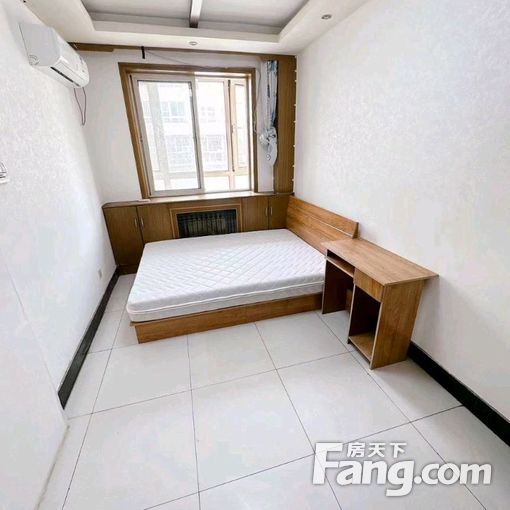 精品单间!原木式装修豆各庄新村公交直昌平线朱辛庄地铁万达