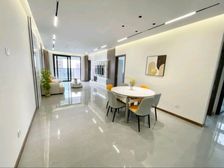 凭合同进云大附小附中星耀校区 中雪可空降