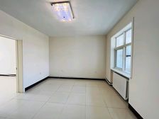 四中学区,70平两室,南北通透,望月层老证37.8万