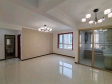 北斗星城六区 95平小高层 三室两厅 老证 南北 带小房