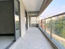 三面采光10米阳台 七星区甲天广场客世界旁 桂宏达.云景台