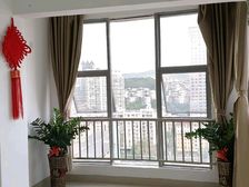 东方国际商务港86平租2600元