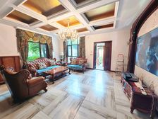 鸢都湖畔,奎文央芯,豪华装修!联排别墅,郡王府,带院带露台