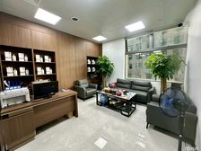 五象航洋城73平租2800元