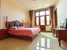 拎包入住绿茵花园别墅独栋占地700平米