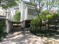 东方庭院 独栋别墅 位置安静!