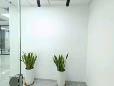 地铁4号线润东远洋国际中心万达广场(实景照片)