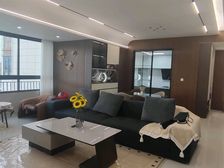 东南片区加德天街旁业主急售!看起可以谈!