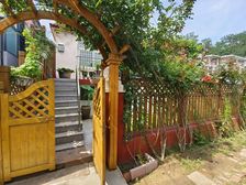 太阳沟独门独院装好土地118平带院子带菜园带仓房集体供暖