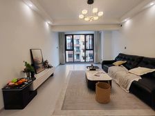 精装全配未入住!大龙湾一梯两户好楼层103平3房2厅2卫