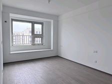 华发未来城 南向精装四居 低层舒适宜居