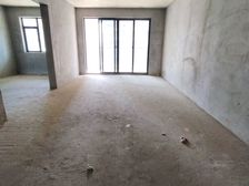 东站旁星河郡 电梯中层三房两厅两卫 带车位