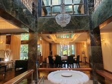 漓江边独栋一线江景大花园别墅!品质豪装10房3厅10卫双车库