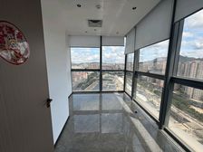 项目直租 精装办公室 李沧信联天地 高楼层采光好 靠万达广场