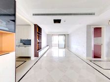 西区融创淮海壹号3室2卫113平99.9万