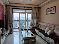 小区环境优美,出行方便