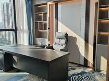 洋湖地铁口,小面积办公室出租,湘江时代精装房,拎包办公