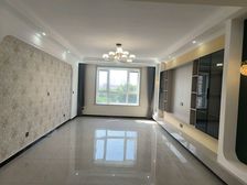 5千多/平 珍宝街小学 阳光清城 一梯两户精装 三室两卫