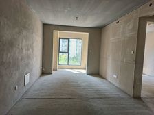 5千多/平 现房 顺兴街小学 保利.拉菲公馆 电梯两室