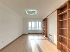 地铁站旁颐和星海南北通透3室好房位置好,楼层好视野开阔光线足