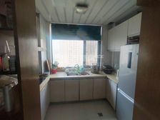 红谷滩江景房 3+1户型 赠送面积大 可以看江 业主着急卖