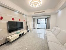 东站对面 万豪中心118平 边户 精装 满2年 随时看房