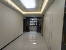 安居小区 带电梯 精装四室两厅两卫 带小房