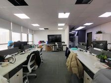 百万象城【中华商务】230平精装带家具拎包办公 3+1格局