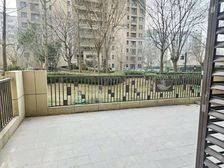 悦湖庄园一楼带60平小院 赠小房,户 精装未住