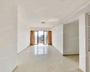 盈翠华庭 3房2厅 业主没有入住过