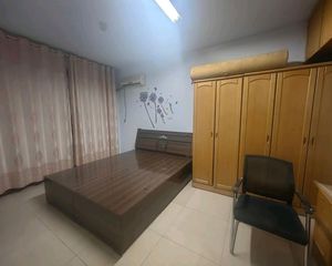 三 中 城建住宅楼 正规一室一厅,天然气入户,老证