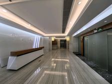 天安数码城750方精装修带阳台,租金23元特价管理费便宜