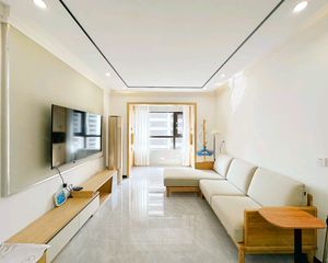 融信奥体世纪精装3房业主诚心出售