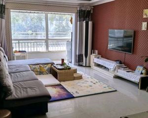 廊霸线︱带大露台 大家新城 电梯三居双卫 低层