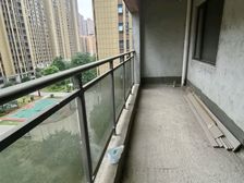 雅典森林小区毛坯三房 39.8 万户型方正环境优美即买即装修
