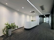 天河北CBD地铁口 精装修价格优惠超高性价比 户型方正多间隔