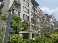 捡漏!北苑实验蕞便宜的洋房四室!带地下室 带车位!有钥匙