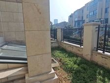 中昊臻园 296平 联排别墅 有车位
