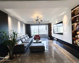 艺术大道北|丹凤公园片区 大公馆玫瑰园 精装 拎包住