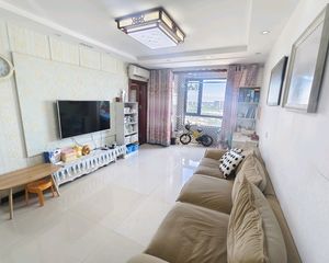 16中23小|君正红石莊園 南向两居 电梯 拎包住