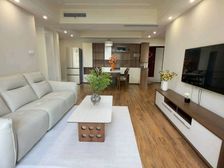 华鼎星城,精装品牌家电家具,厅通阳台,3室朝南,不沿街