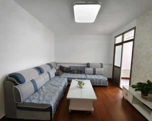 捡漏滏阳小学三中低楼层精装修拎包入住全明户型老证送储间
