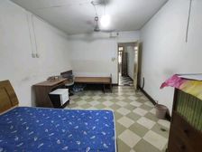 长乐门地铁站旁,一室一厅,二楼,42平,23万,有证,