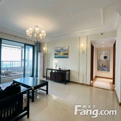 御海天下精装三室 家具家电齐全 好楼层 拎包入住