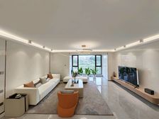 南向5.8米大宽厅!潍州府,配置三菱电梯水磨石车位,奥体西临