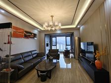 (急售)沱六桥江边电梯大三房 保养好 拎包入住