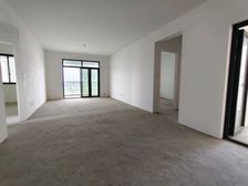 沱六桥旁看江四房 带大阳台 业主急售 赠送多