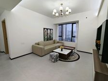 滨江路长江边新小区 看江四房两厅 现房现证 即买即装修